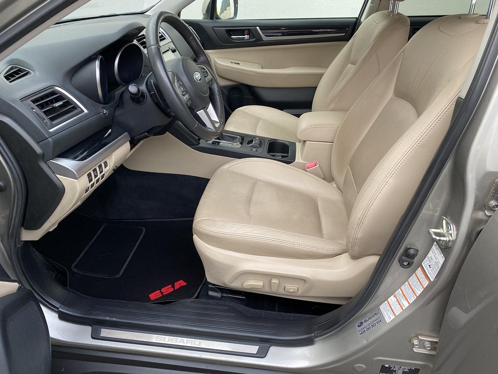 Subaru Outback 2.5i  4x4