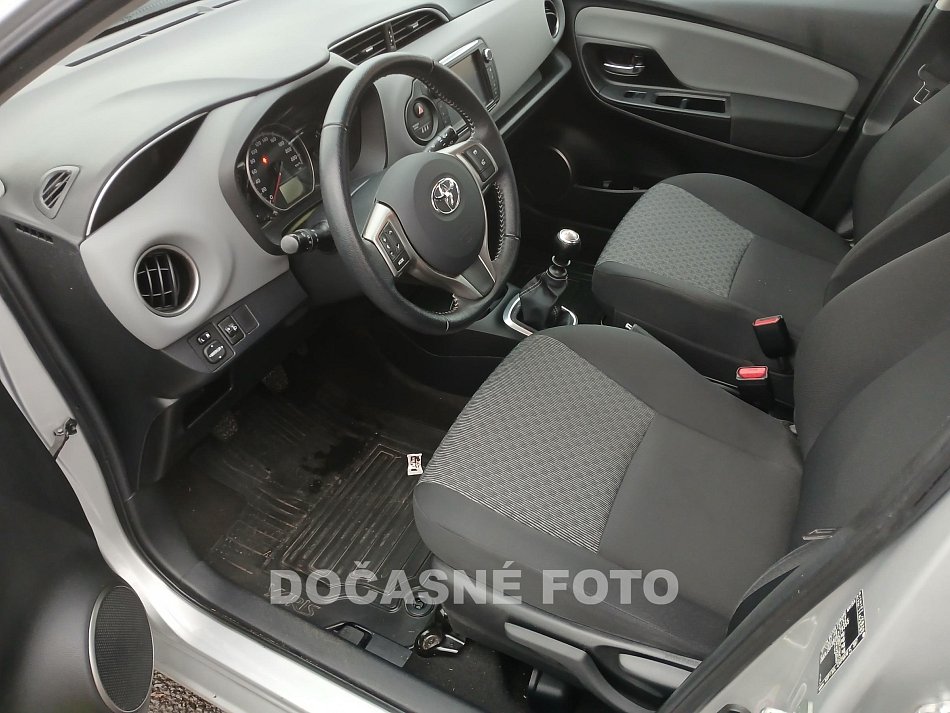 Toyota Yaris 1.3 VVT-i Trend