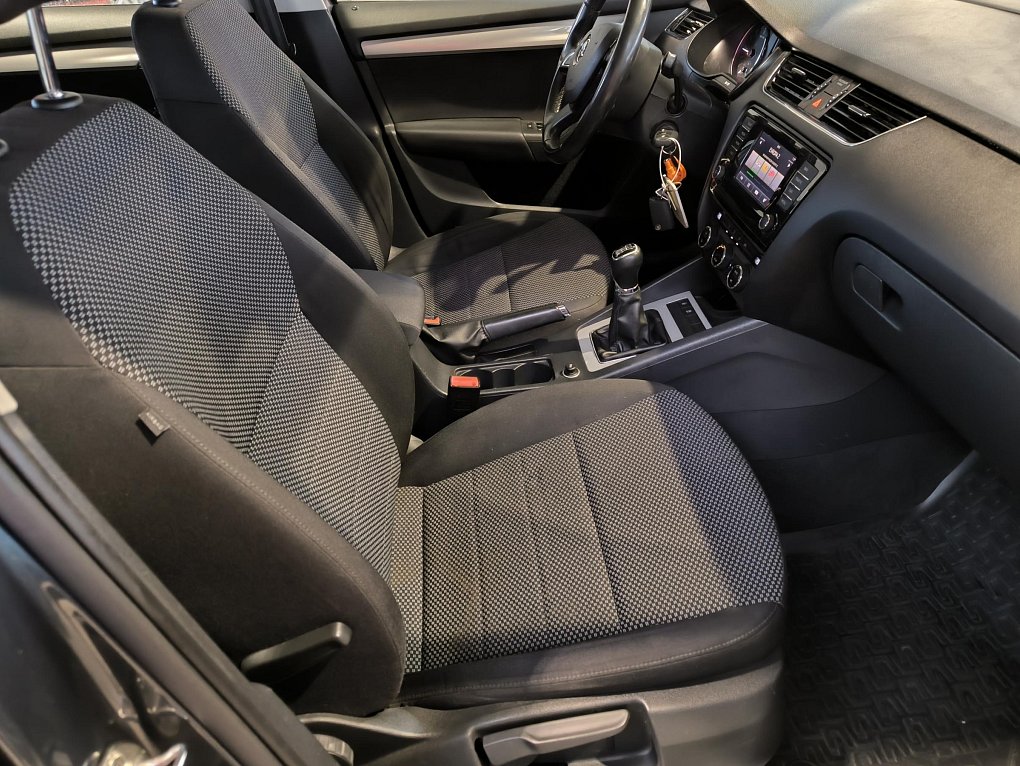 Škoda Octavia III 1.6TDi  4x4