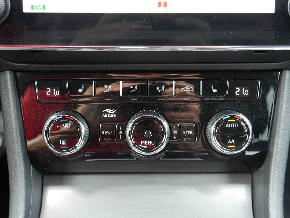 Škoda Superb III 2.0TDi Style