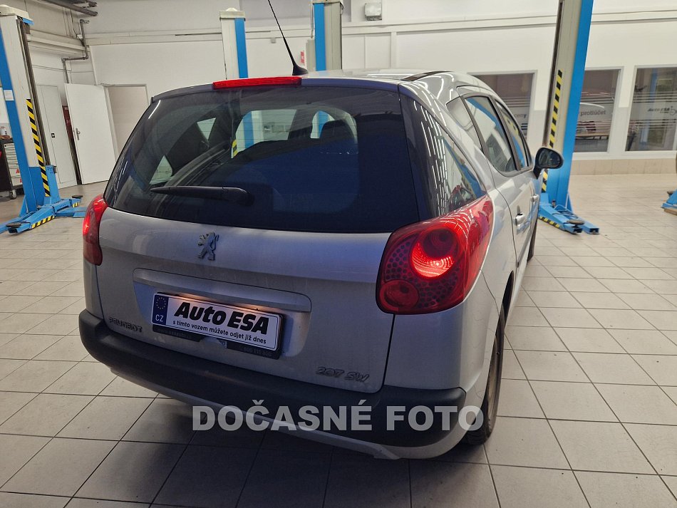 Peugeot 207 1.4 
