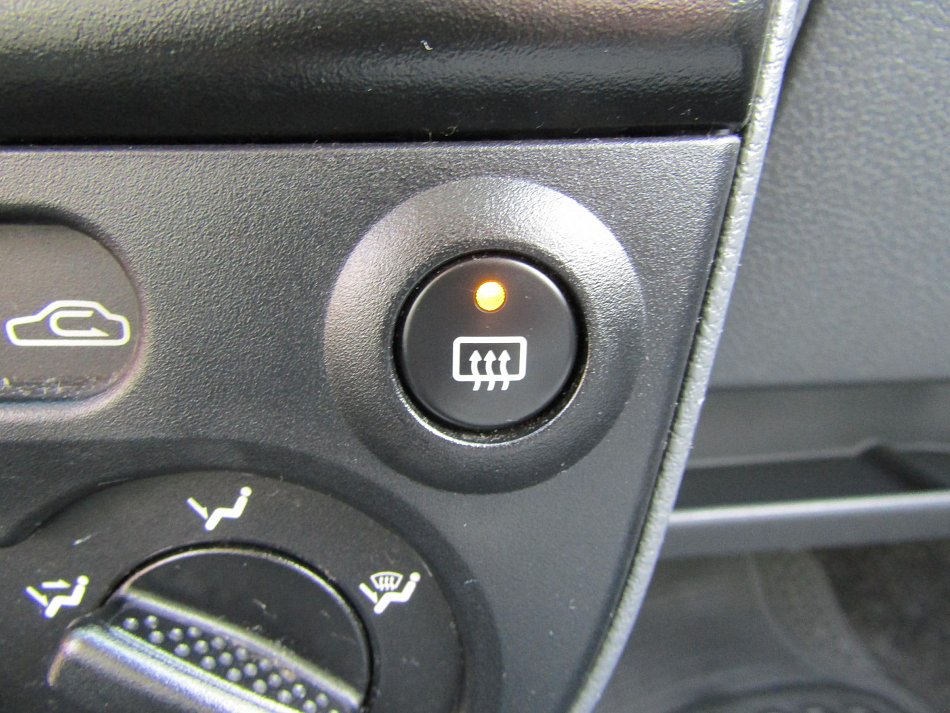 Chevrolet Spark 0.8i 