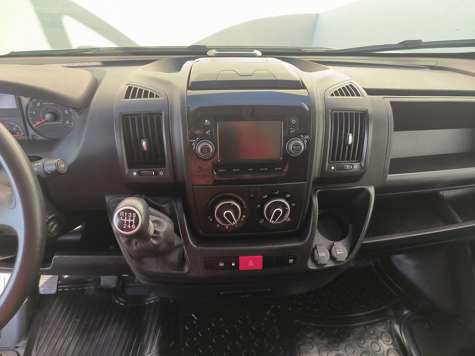 Opel Movano 2.2CDTi  L4H2