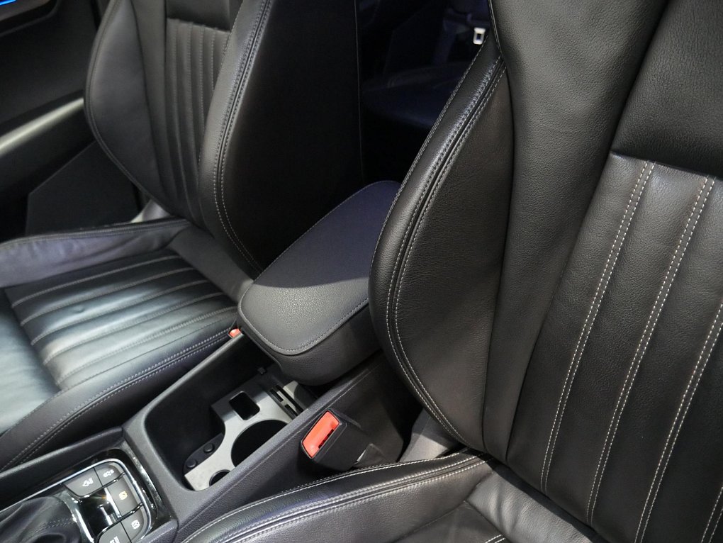 Škoda Karoq 2.0 TDi Style Plus 4x4