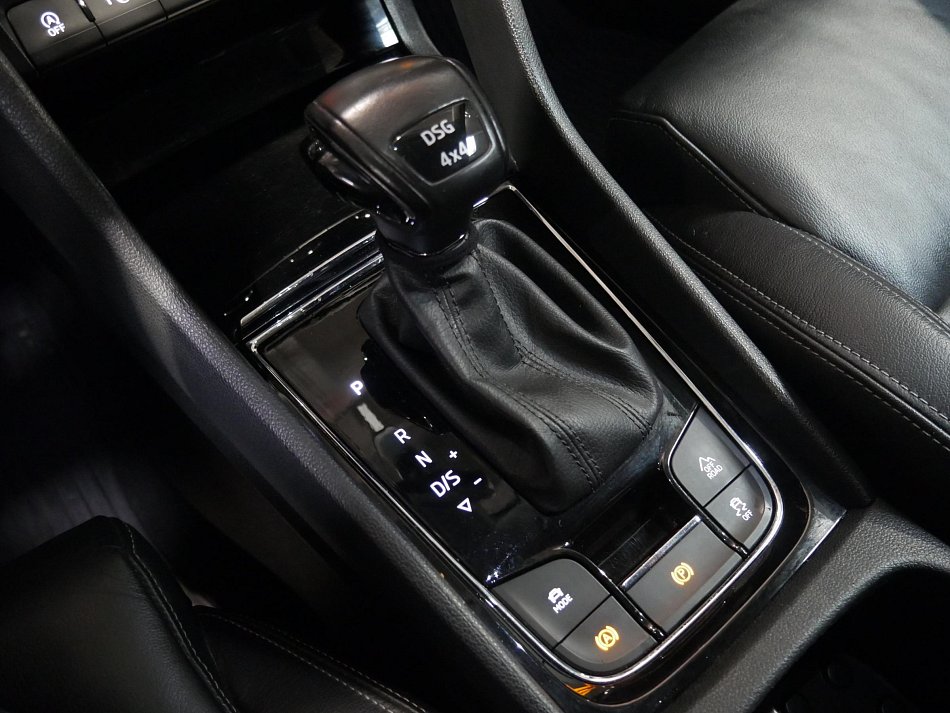 Škoda Karoq 2.0 TDi Style Plus 4x4