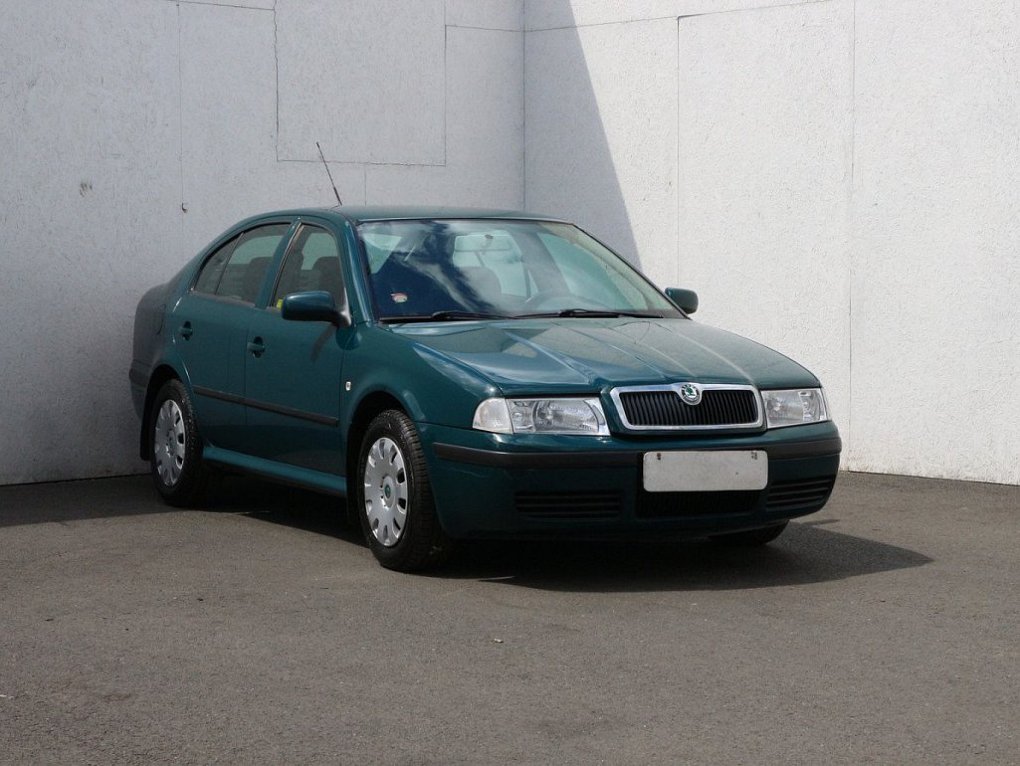Škoda Octavia 1.6 MPi  Tour