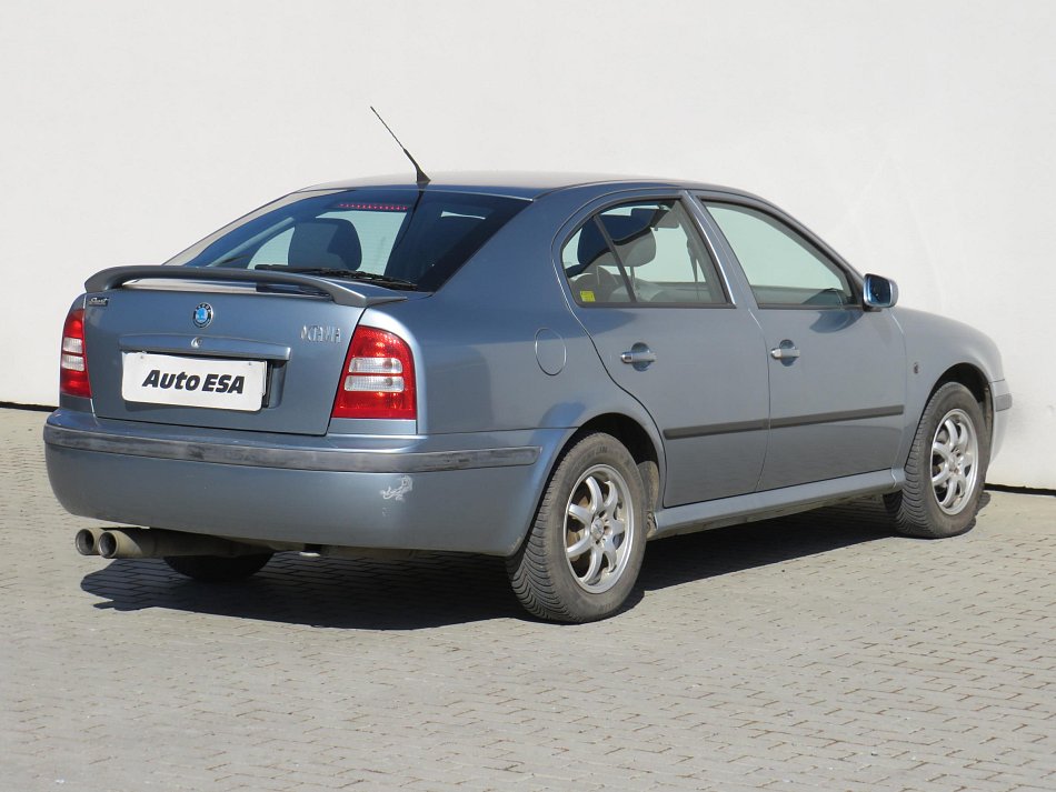 Škoda Octavia 1.6MPi Ambiente