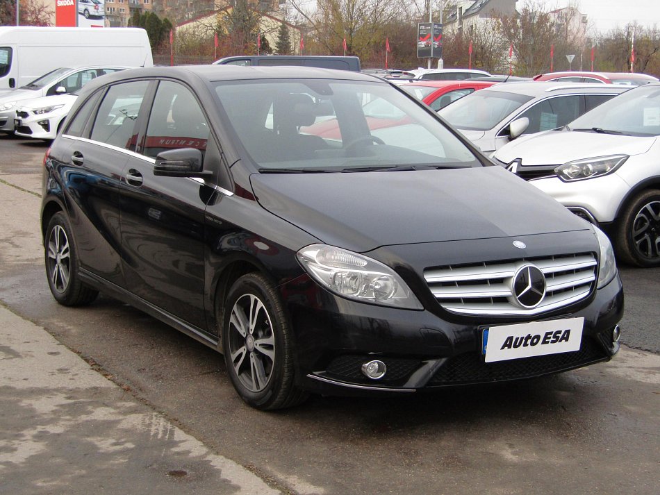 Mercedes-Benz Třída B 2.0i 