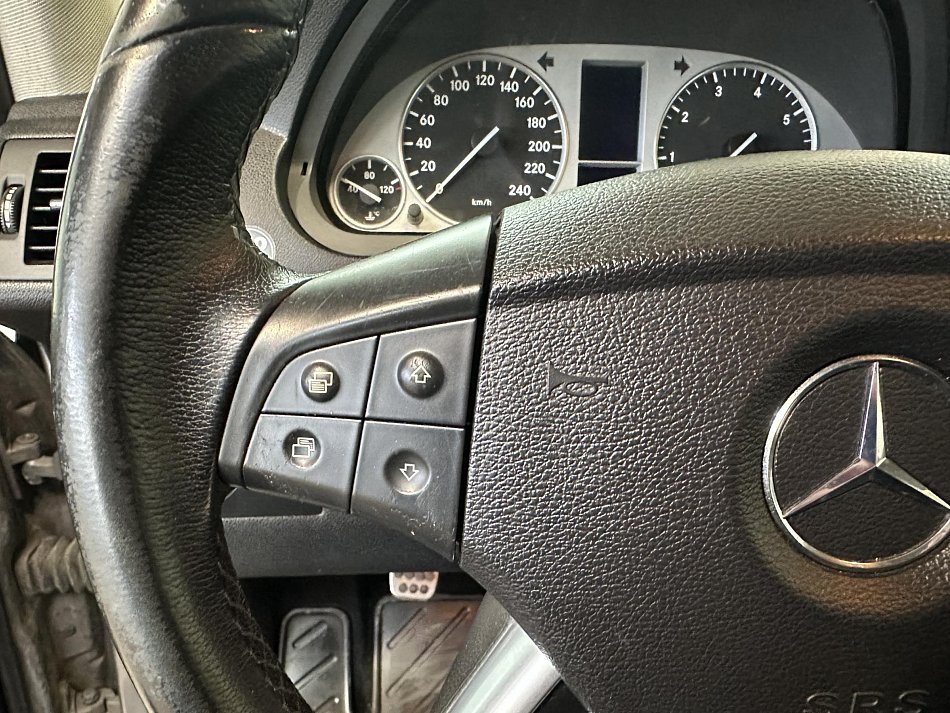 Mercedes-Benz Třída B 1.7i 