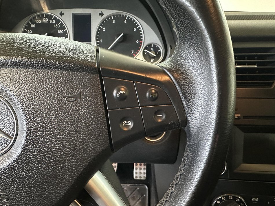 Mercedes-Benz Třída B 1.7i 