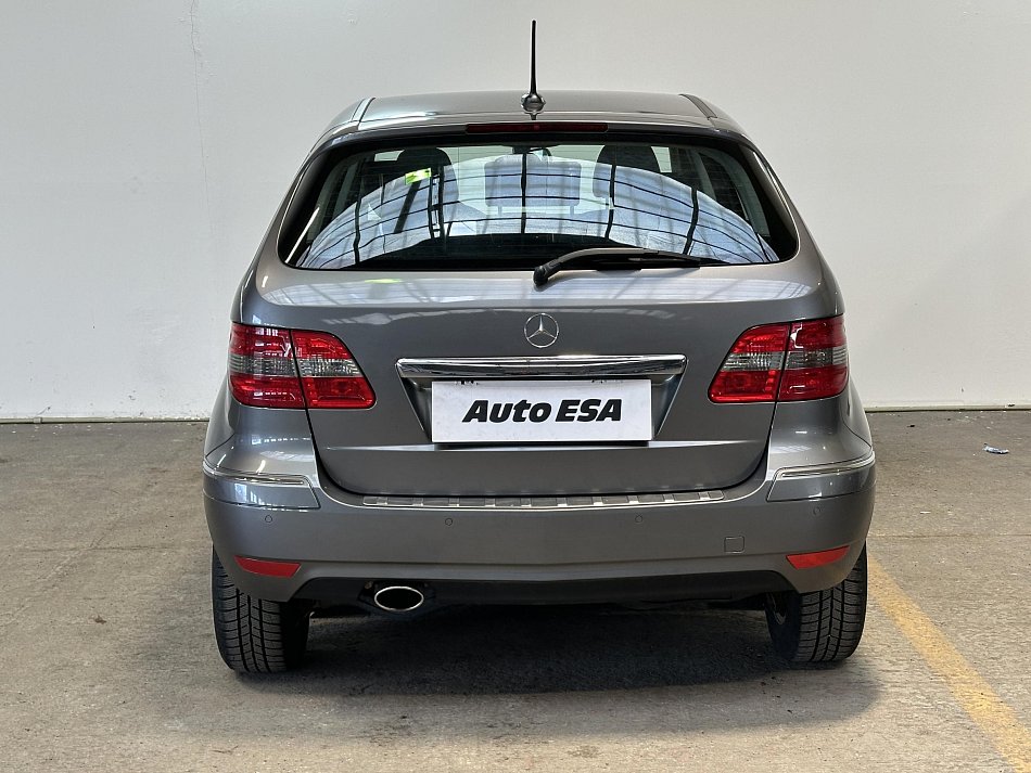 Mercedes-Benz Třída B 1.7i 