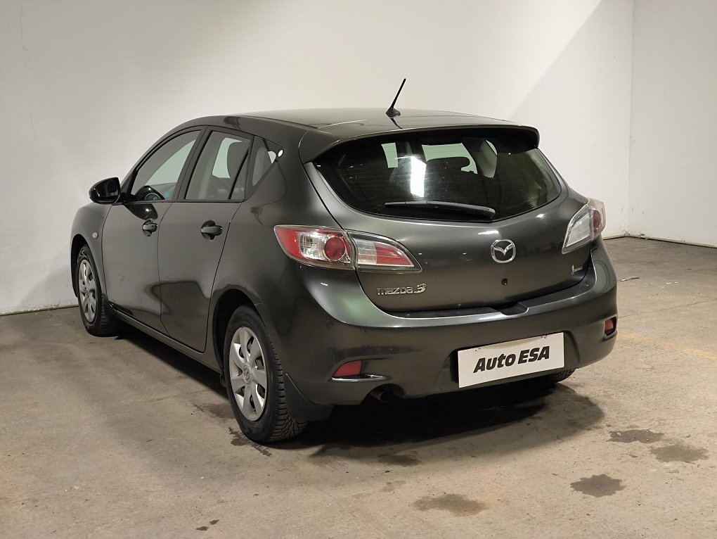 Mazda 3 1.6 i 