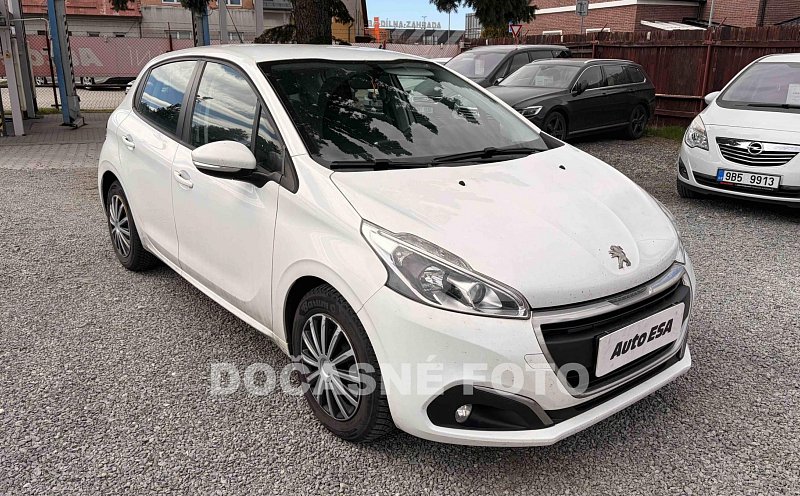 Peugeot 208 1.2 PT 