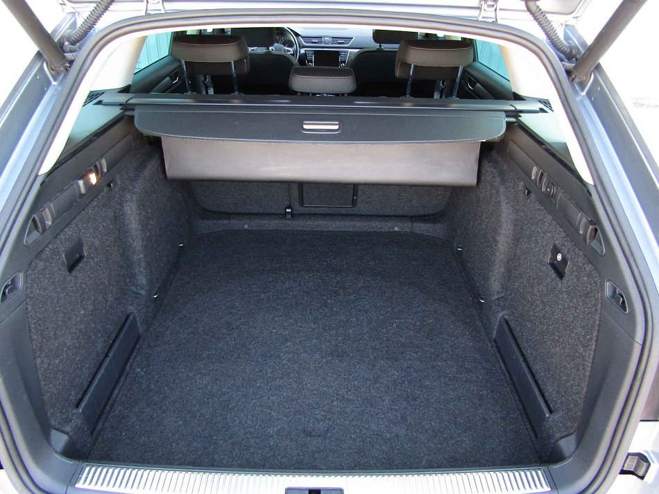 Škoda Superb III 2.0 TDi 