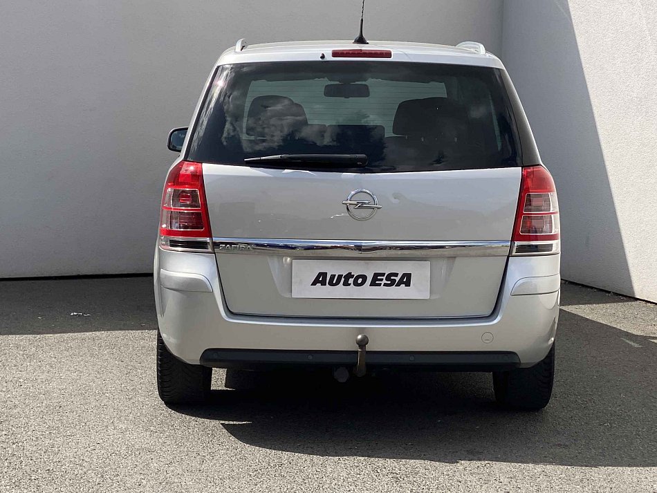 Opel Zafira 1.8 16V Family