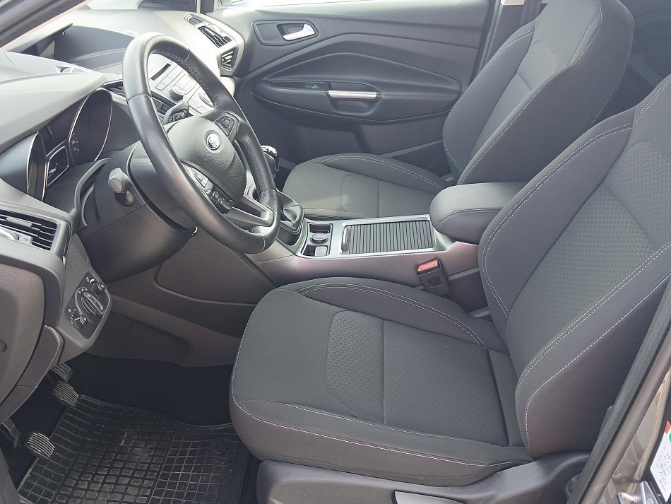 Ford Kuga 1.5 EB 