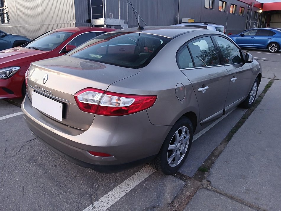Renault Fluence 1.6i 16V 