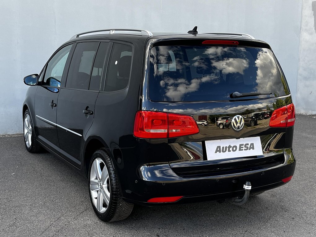Volkswagen Touran 2.0 TDi Highline