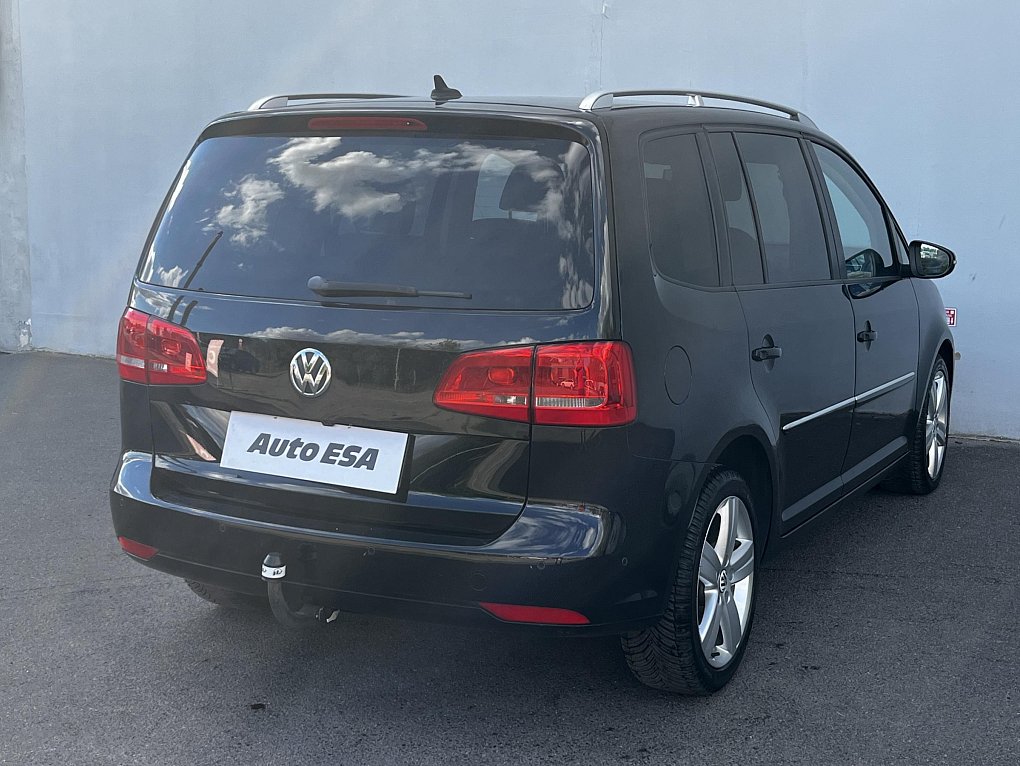 Volkswagen Touran 2.0 TDi Highline