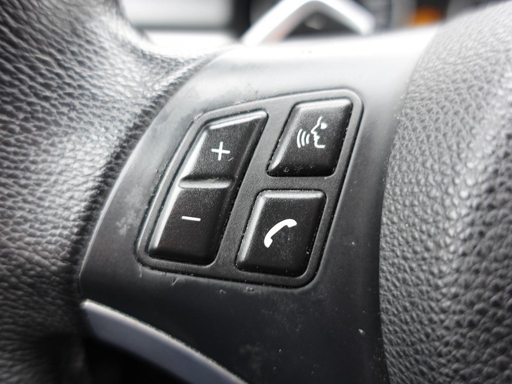 BMW Řada 3 3.0i  330 Xi