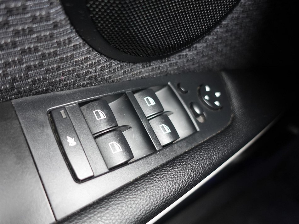 BMW Řada 3 3.0i  330 Xi