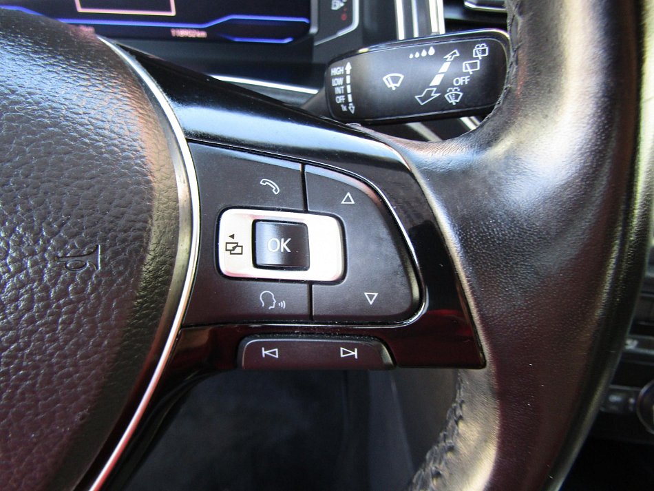 Volkswagen T-Roc 1.5 TSi Highline