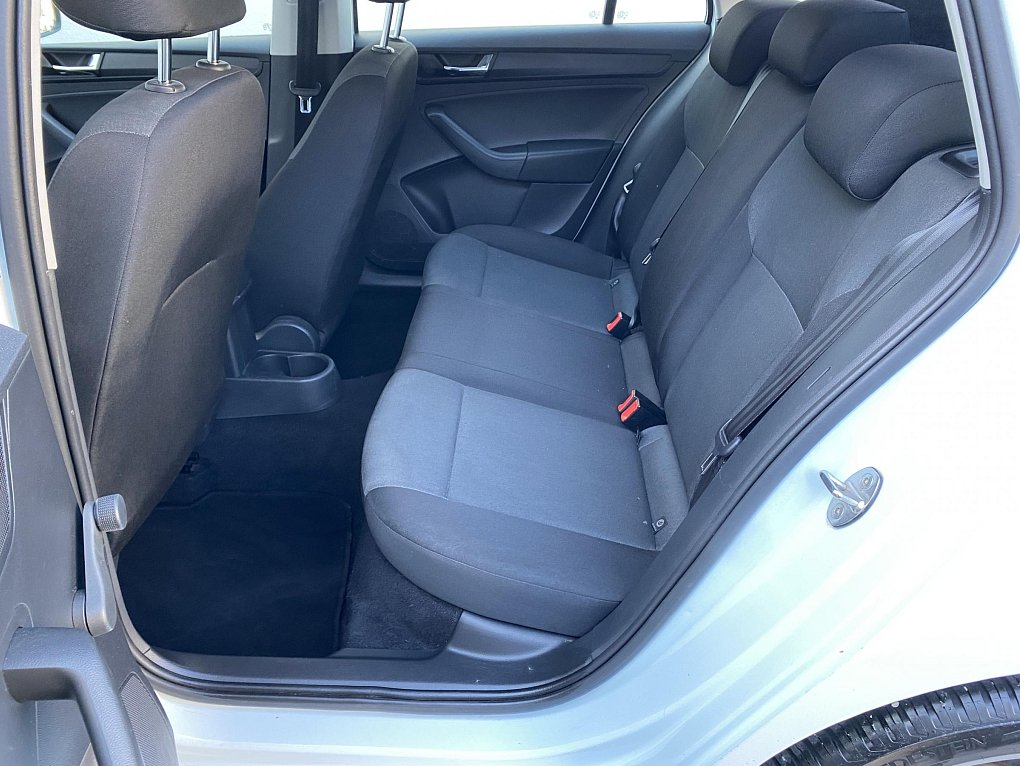 Škoda Rapid 1.0 TSi Cool Edition
