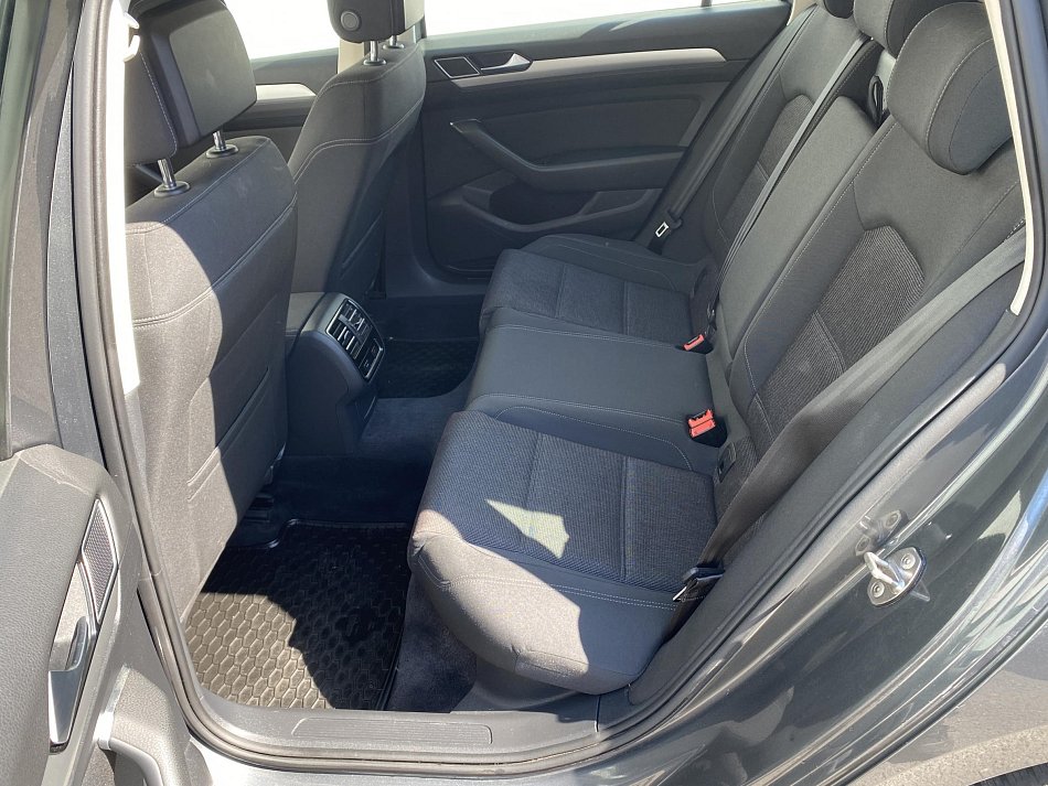 Volkswagen Passat 2.0 TDi Comfortline