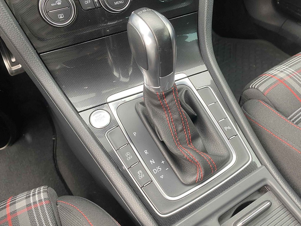 Volkswagen Golf 2.0 TFSi GTi