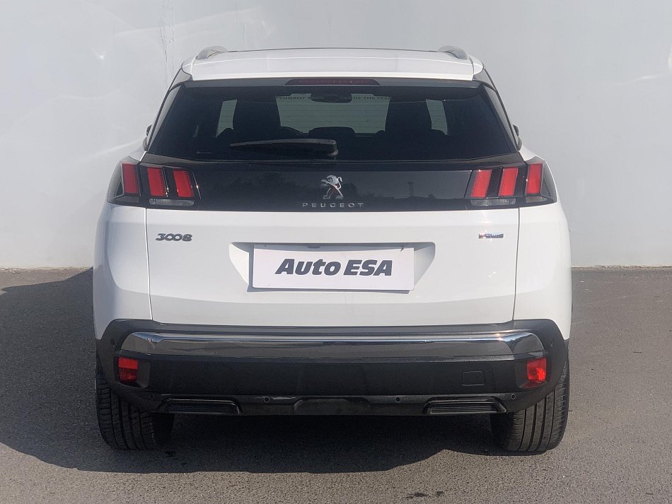 Peugeot 3008 1.2 PT Allure