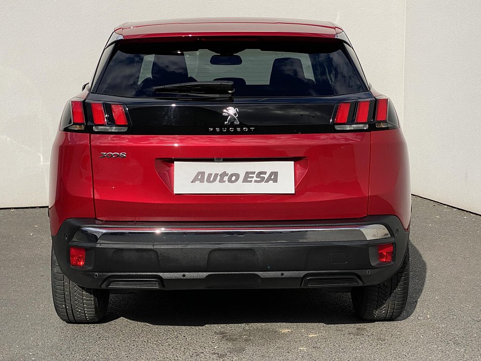 Peugeot 3008 1.2 PT Allure