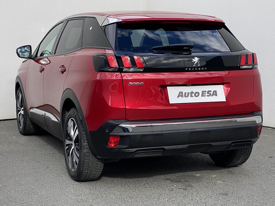 Peugeot 3008 1.2 PT Allure