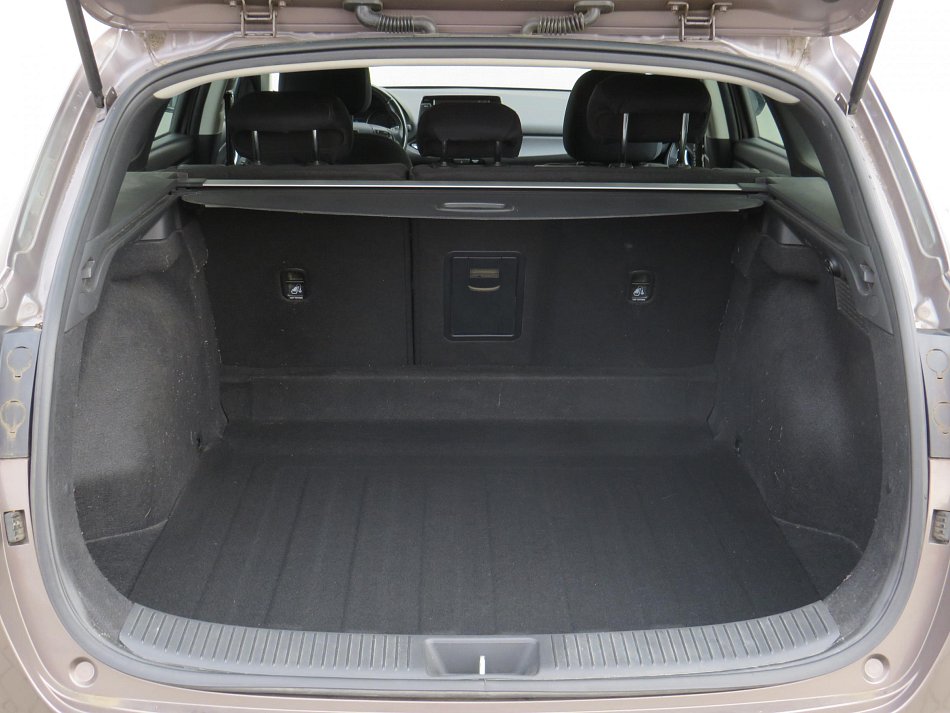 Hyundai I30 1.5 DPi Smart