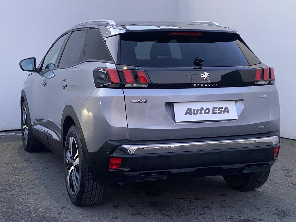 Peugeot 3008 1.2PT Allure