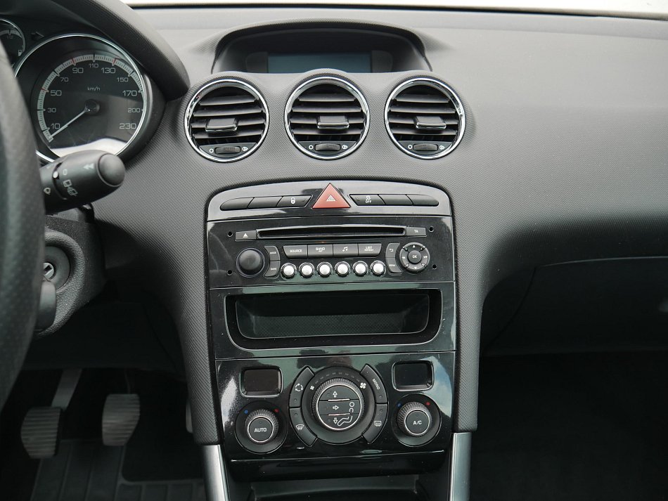 Peugeot 308 1.6 i 