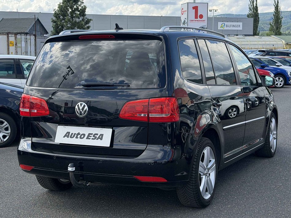 Volkswagen Touran 2.0 TDi Highline