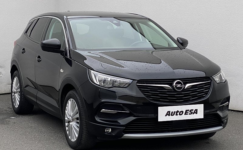 Opel Crossland X 1.2 T Innovation