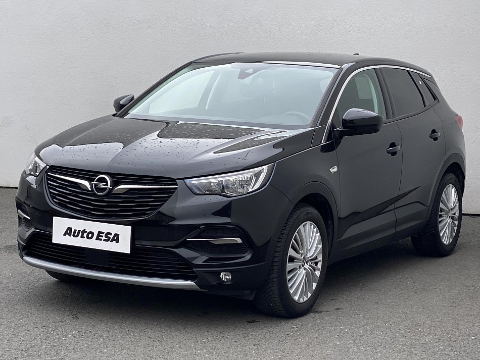 Opel Crossland X 1.2 T Innovation