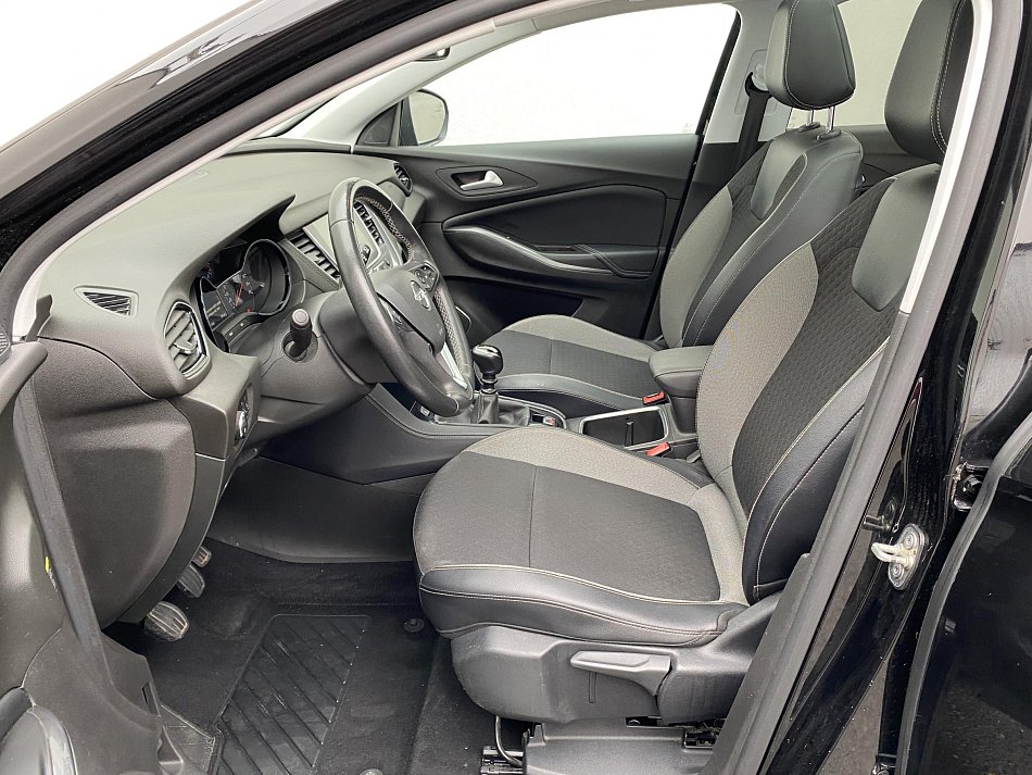 Opel Crossland X 1.2 T Innovation