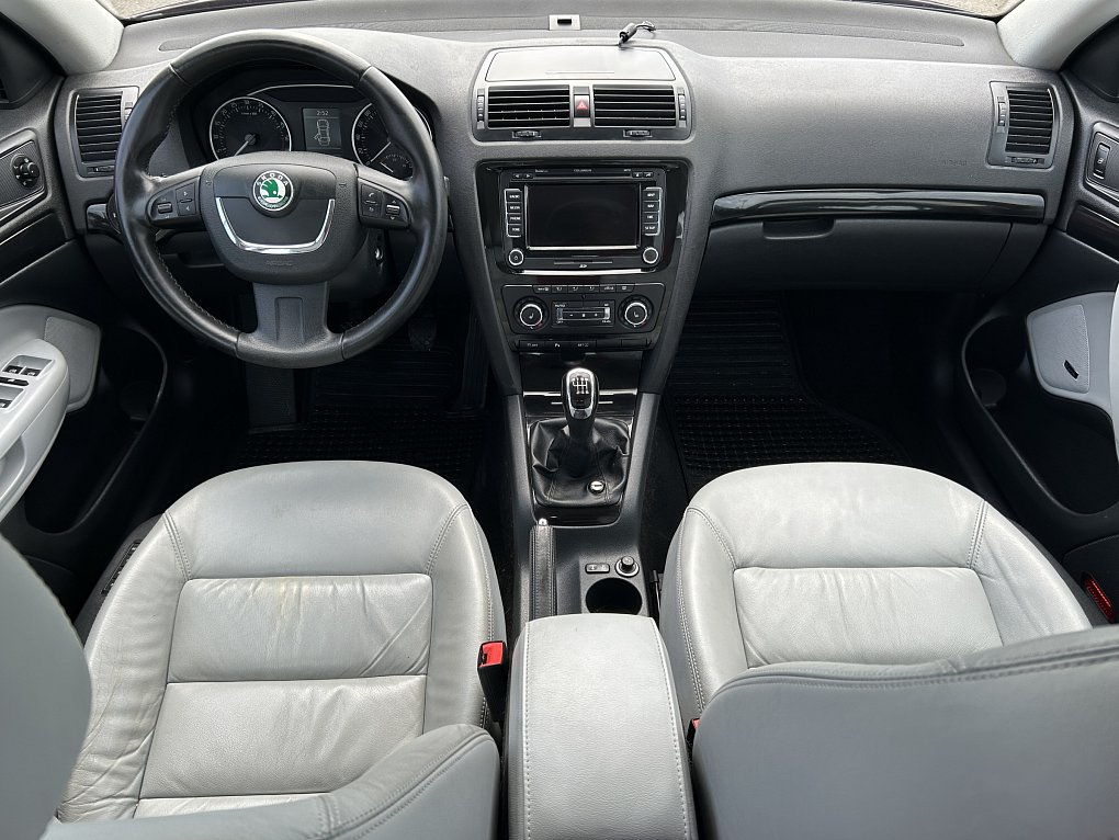Škoda Octavia II 2.0 TDi L&K