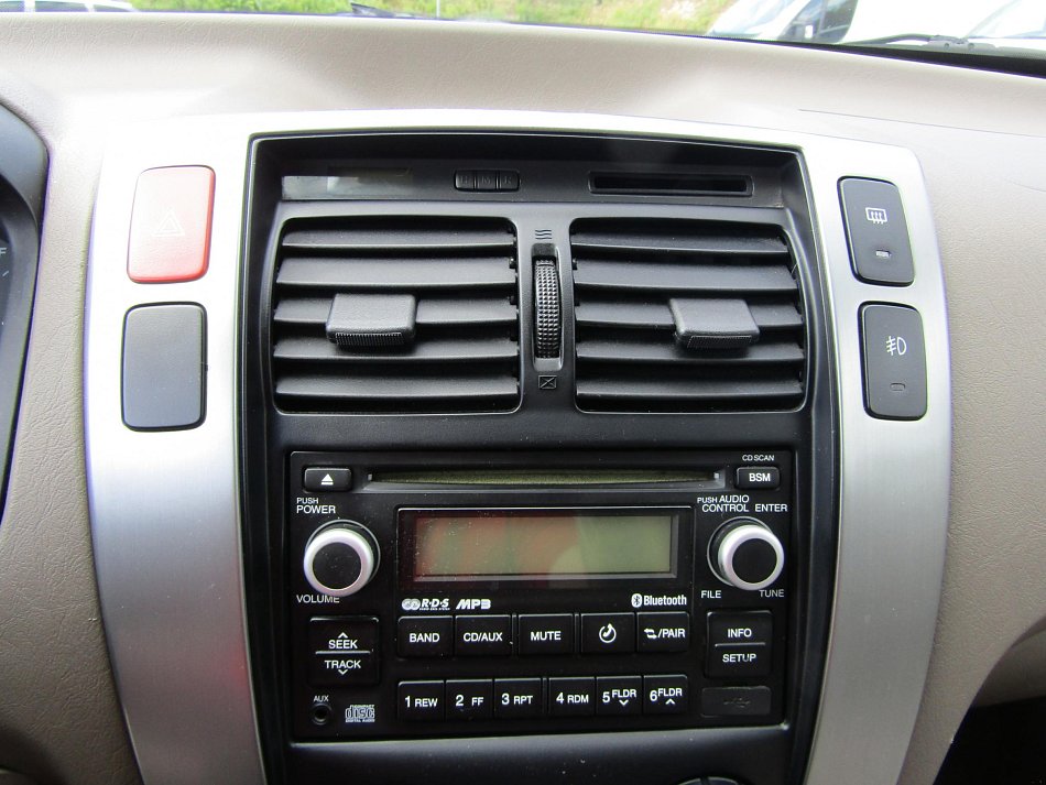 Hyundai Tucson 2.0i 