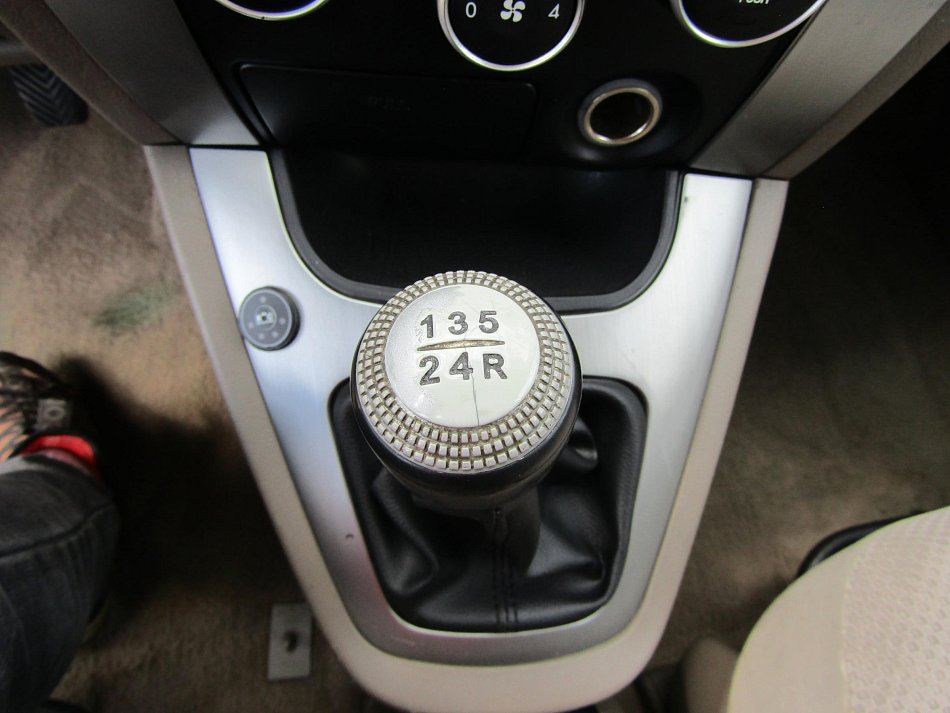 Hyundai Tucson 2.0i 