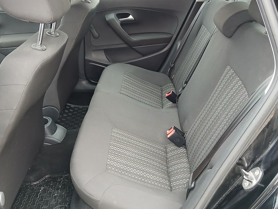 Volkswagen Polo 1.0i 