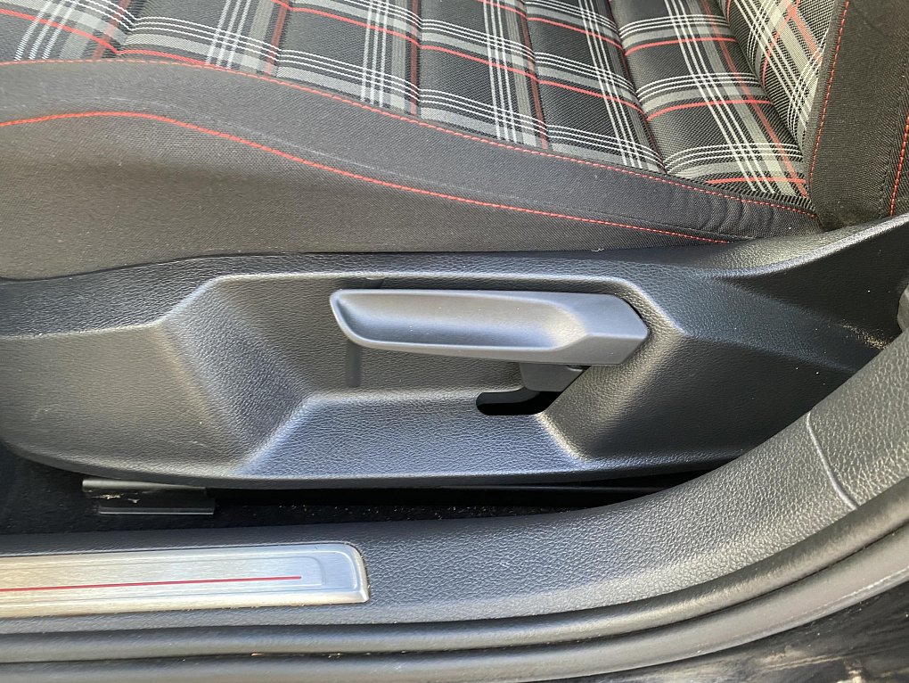 Volkswagen Golf 2.0 TSi GTi Performance