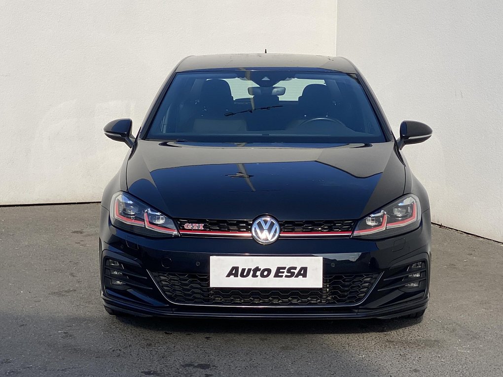 Volkswagen Golf 2.0 TSi GTi Performance