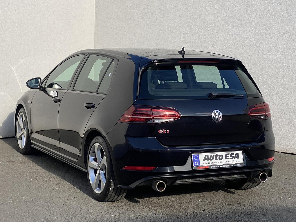 Volkswagen Golf 2.0 TSi GTi Performance
