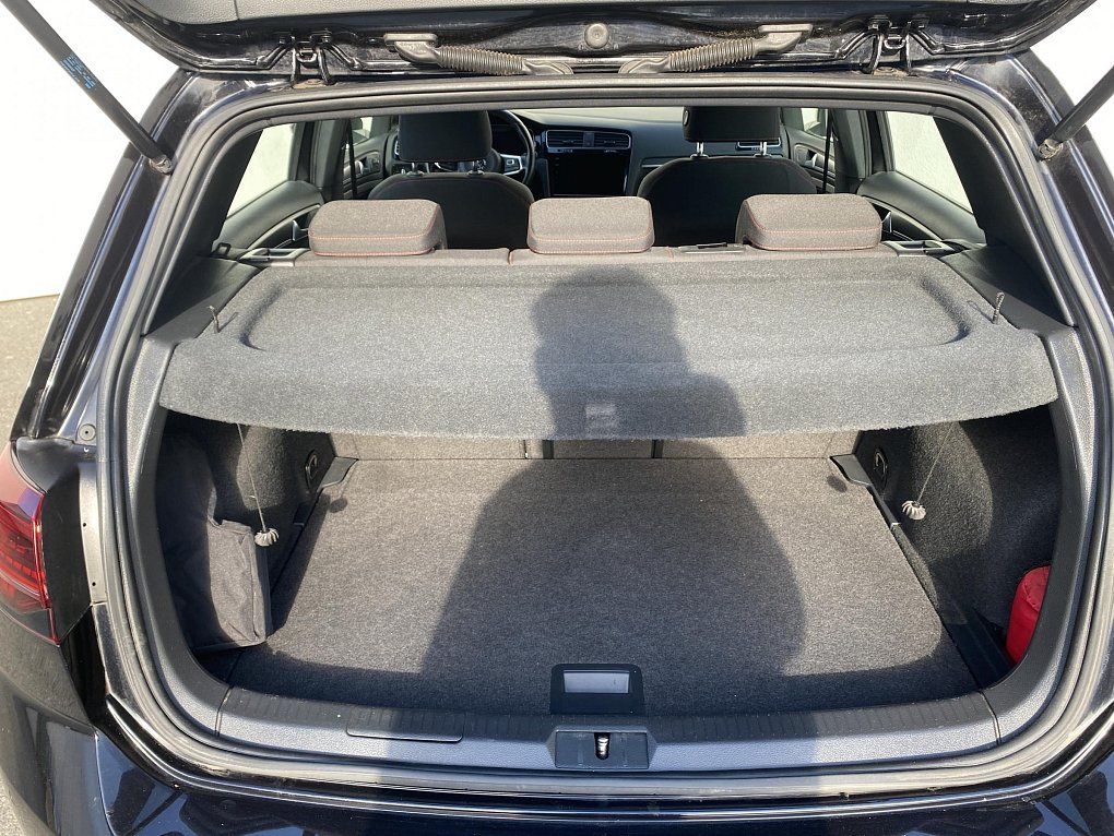 Volkswagen Golf 2.0 TSi GTi Performance