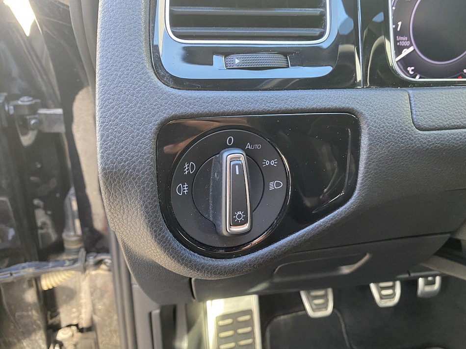 Volkswagen Golf 2.0 TSi GTi Performance