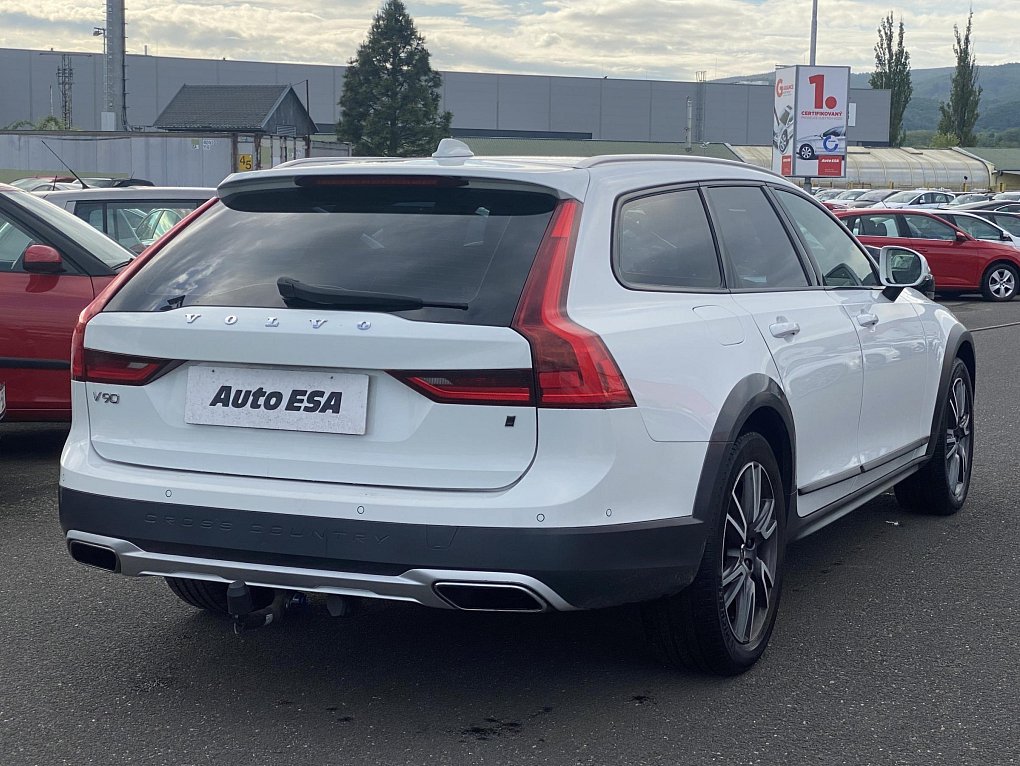 Volvo V90 2.0 D4  4x4
