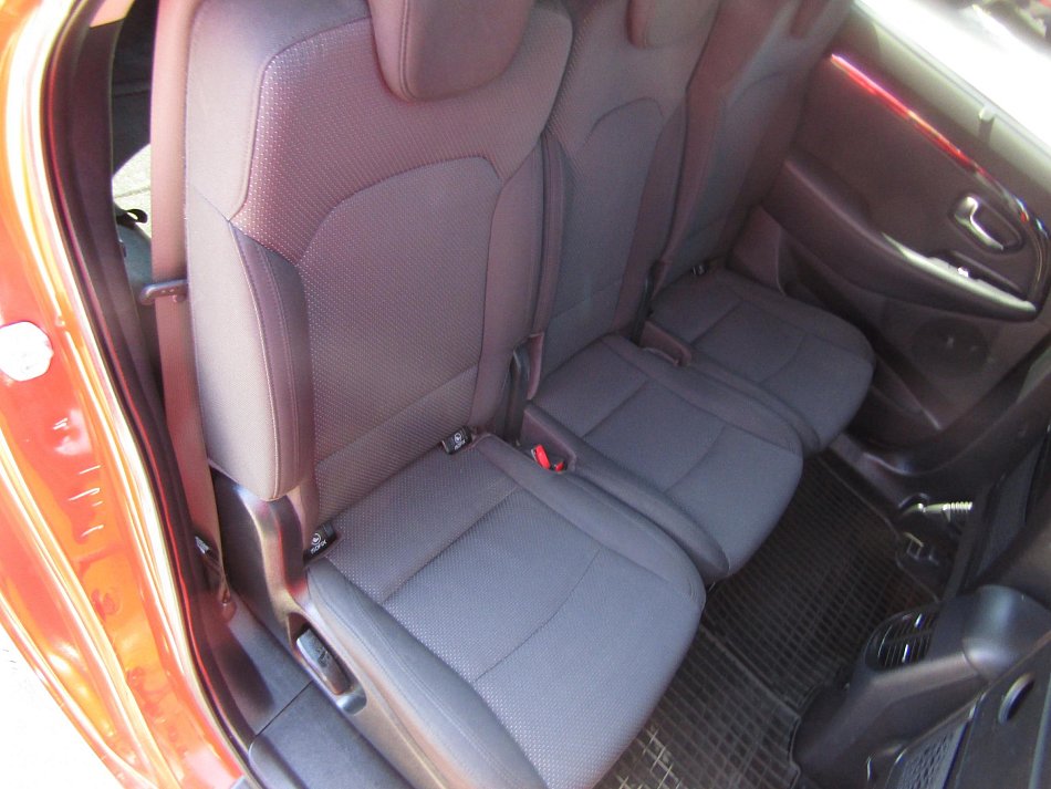 Kia Carens 1.6GDi 